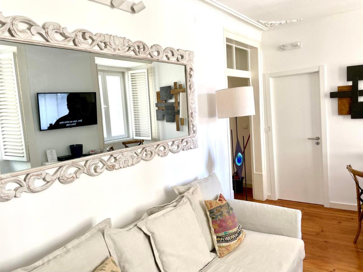 Bright And Spacious Three Bedroom Apt In The Heart Of Lisboa Ngoại thất bức ảnh
